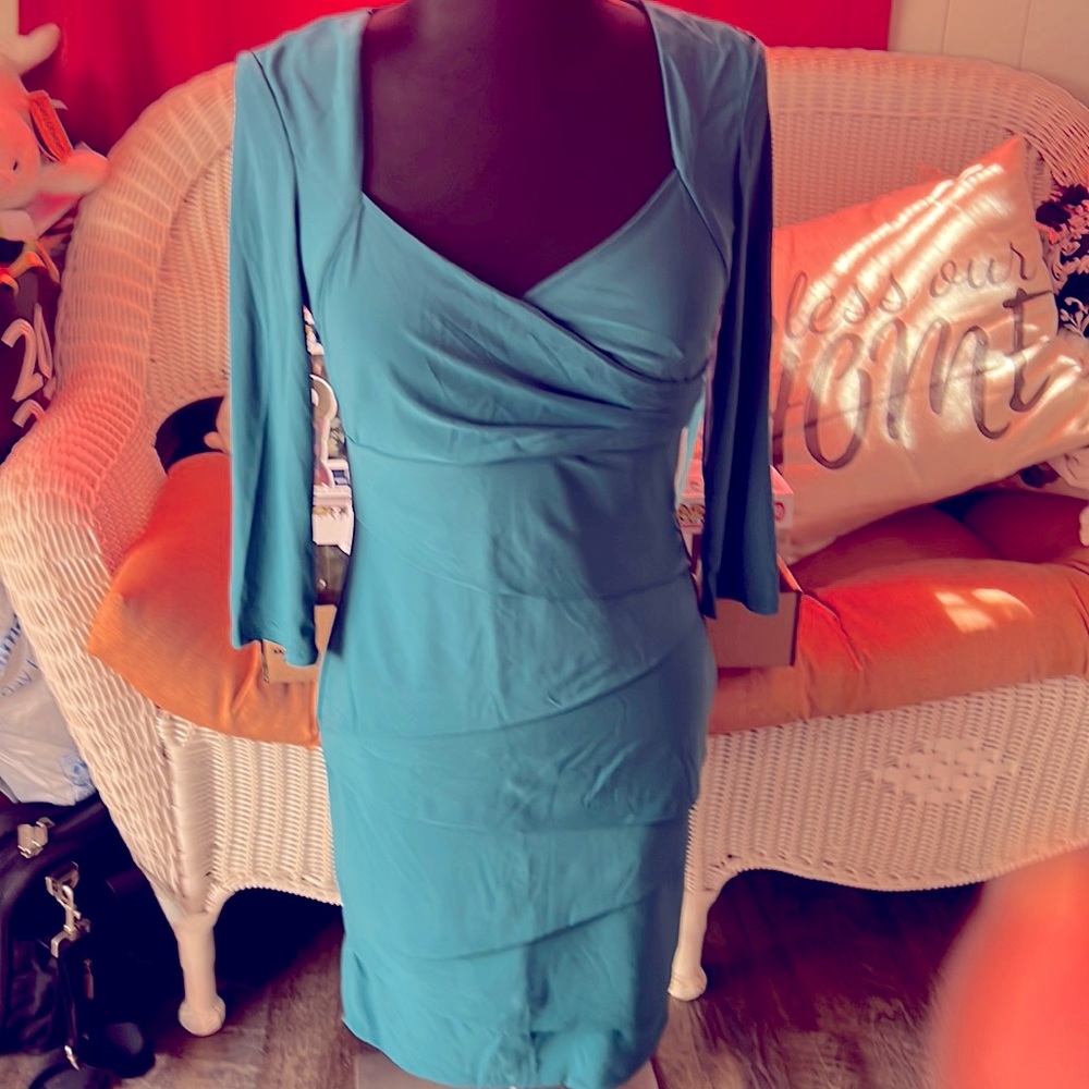WHBM comfortable dress size 4
